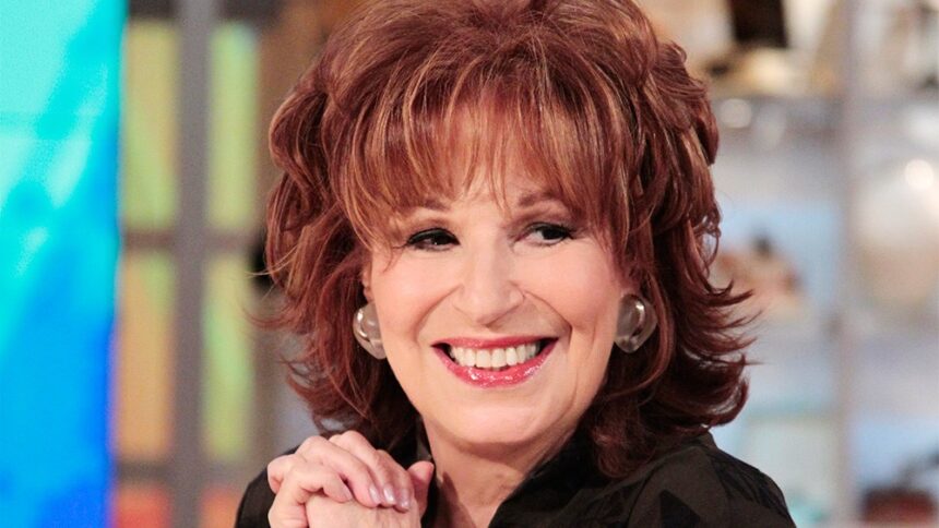 Η Joy Behar επιστρέφει στο «The View» μετά από εξάρθρωση ώμου