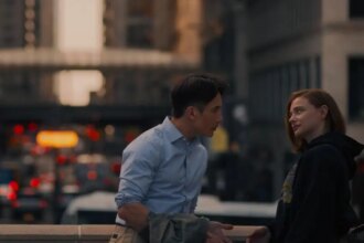 ‘Γλώσσα Αγάπης’ Κριτική: Μία Ρομαντική Κωμωδία Παλιάς Σχολής με Στοιχεία Gen-Z
