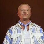 Μάκλεμορ: Ξεκινά την πρώτη του παράσταση ‘Ελεύθερη Παλαιστίνη’ με έκκληση για ενότητα.