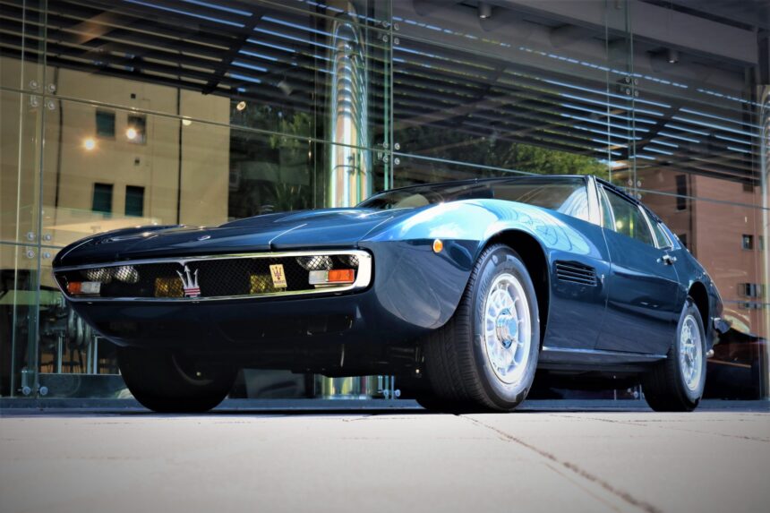 Maserati: Η Ghibli SS του 1972 συναντά τη δύναμη της νέας GranTurismo Trofeo στην Auto e Moto d’Epoca 2026