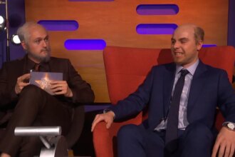 ‘Προπαραγωγή SNL Η.Β.’ Παρωδεί τον Πρίγκιπα Γουίλιαμ στην ‘Εκπομπή Γκράχαμ Νόρτον’